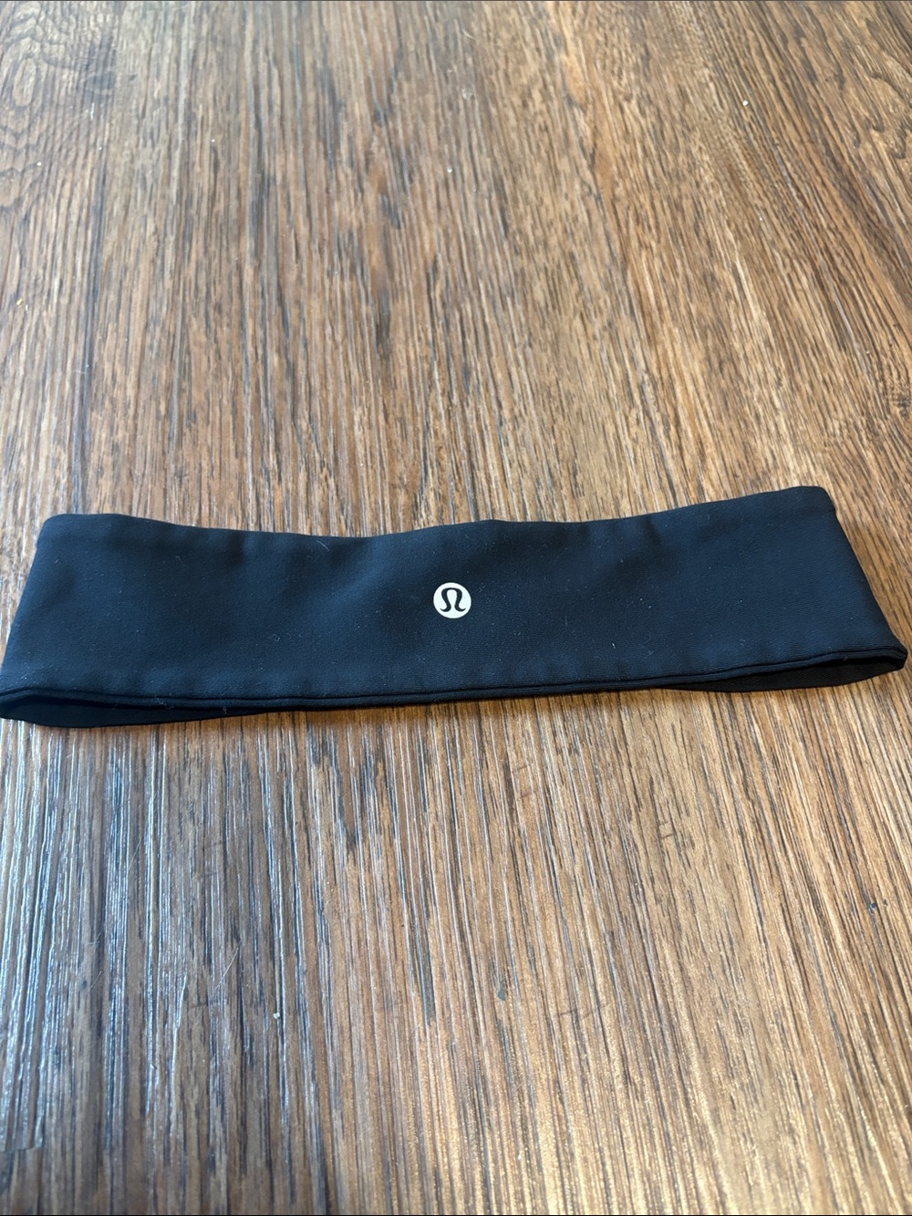 Lululemon Women’s Wunder Train Black Headband